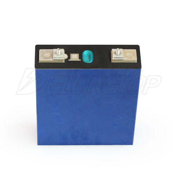 Batterie portative LFP de 3,2 volts 200ah LiFePO4 3.2V pour le stockage solaire d&#39;énergie domestique